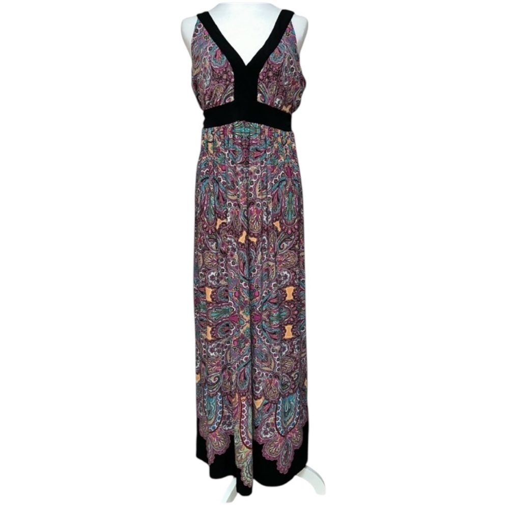 Eci Maxi Dress V-Neck Colorful All Over Paisley Print Floral Boho Attached Tie
